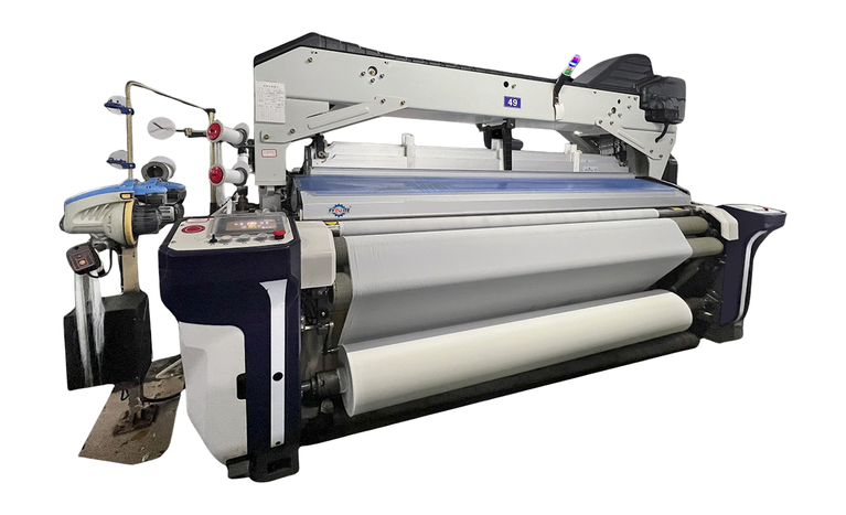 JWYC 8100 water jet loom